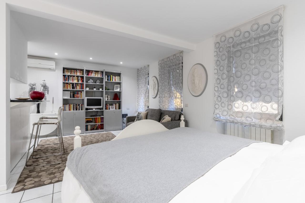Firenze Rentals - Por Santa Maria Zewnętrze zdjęcie